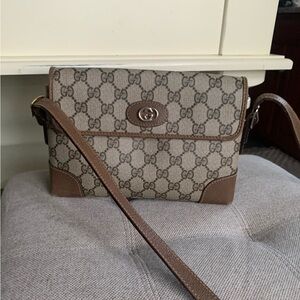 Gucci vintage cross body bag